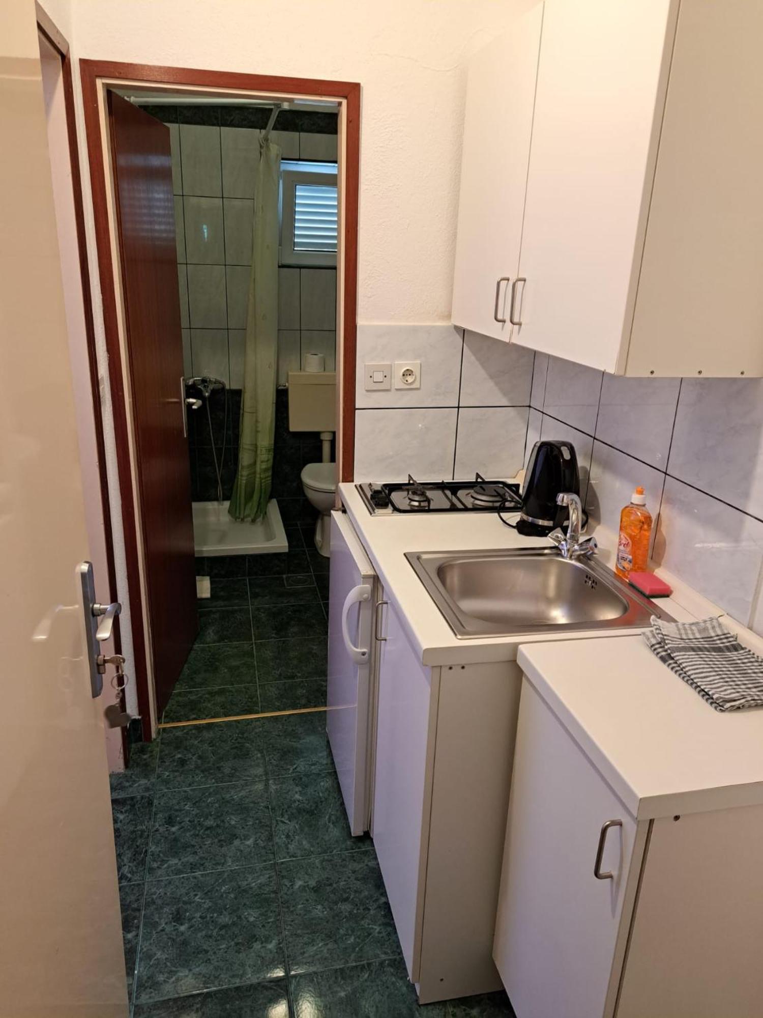 9 Apartment