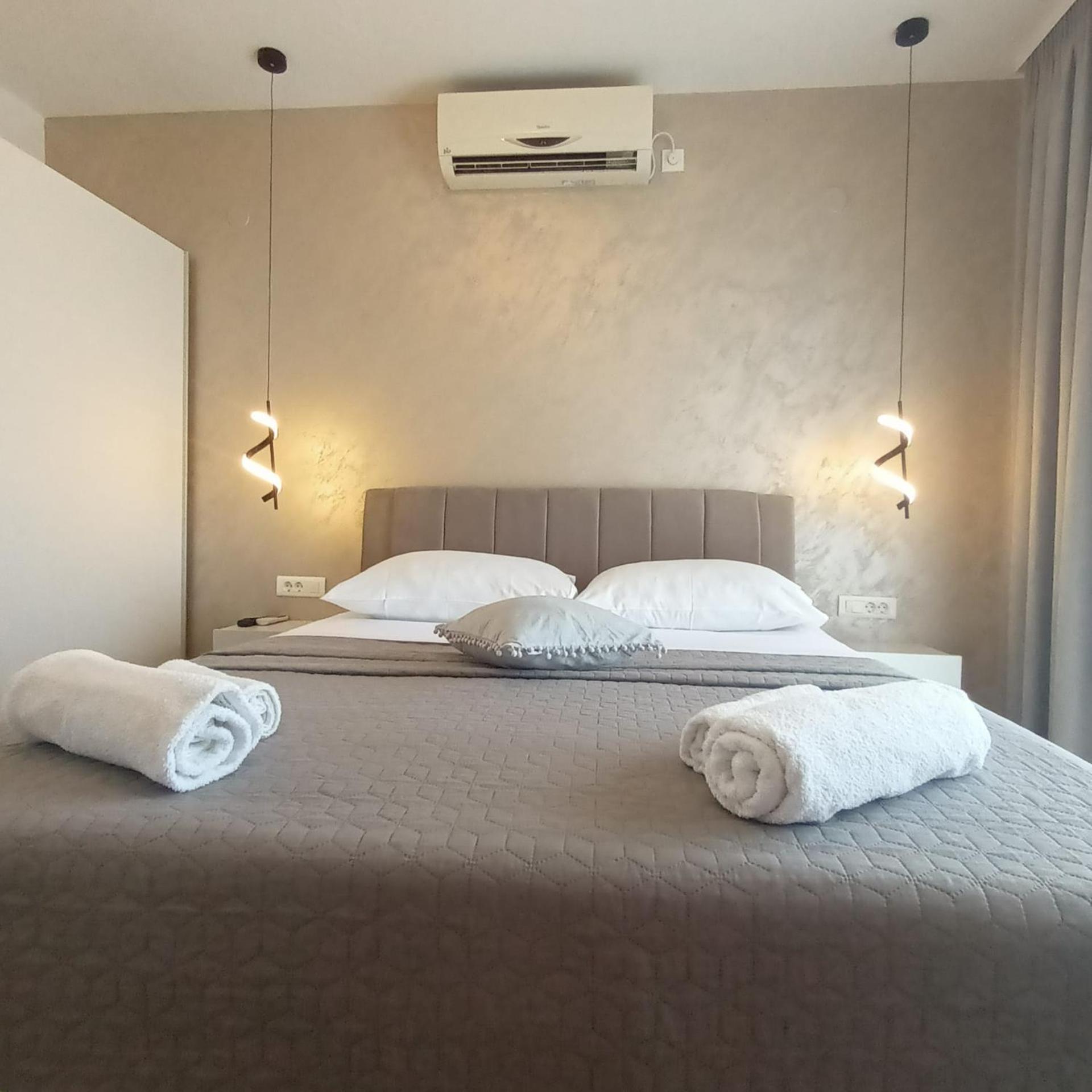 9 Apartment